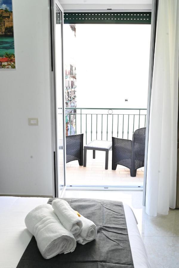 Solymar B&B Neapol Exteriér fotografie